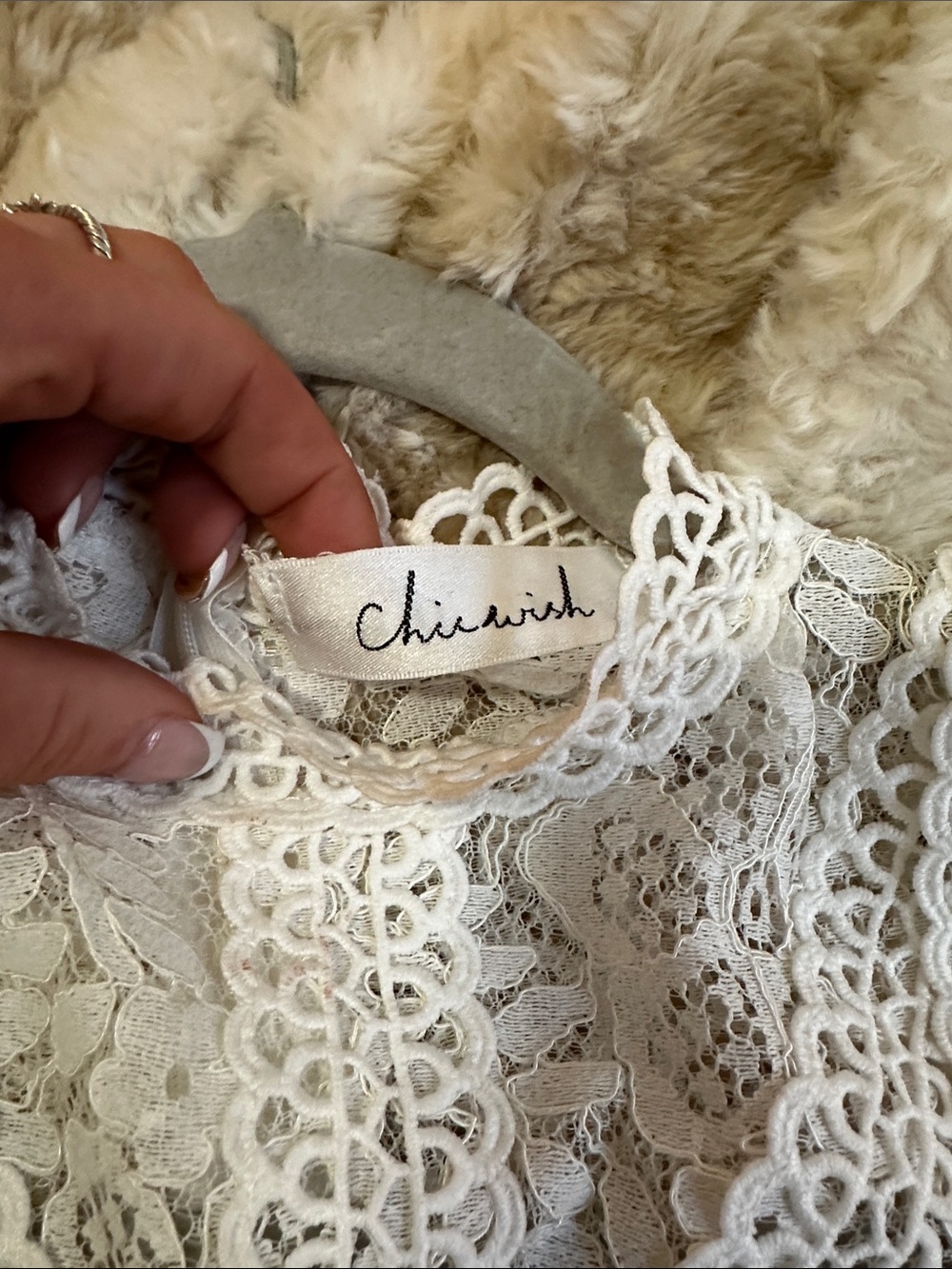 Chicwish your sassy start crochet White Lace High-Neck Sleeveless Top - Picture 6 of 8